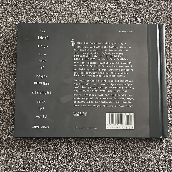 The Rolling Stones: Black and White Blues 1963 Book - Picture 9 of 9